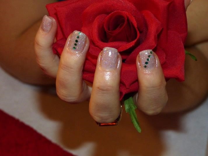 Fingernagel Glitzersteine