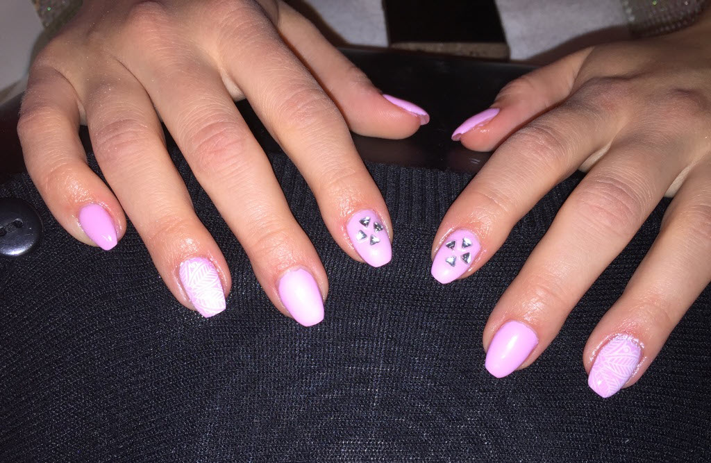Fingernagel pink